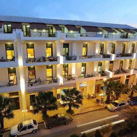 Kentrikon Hotel&Spa Loutra Edipsou  Buitenkant foto