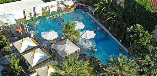 Kentrikon Hotel&Spa Loutra Edipsou  Buitenkant foto